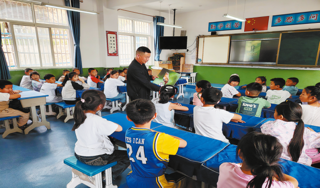 保護(hù)鳥類 共建家園