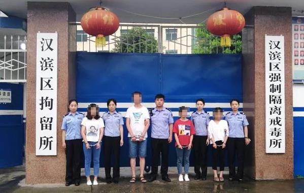 網(wǎng)吧違規(guī)經(jīng)營者7人被依法拘留