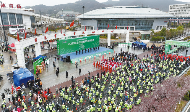 扭住重點(diǎn) 下足功夫 勇?lián)率姑?>
        <div   id=