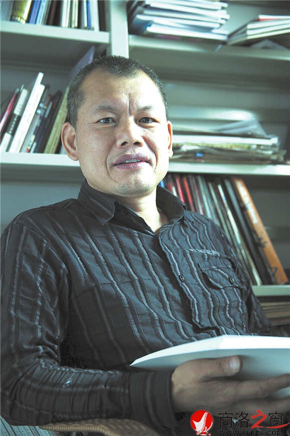 商洛籍學者岳紅記