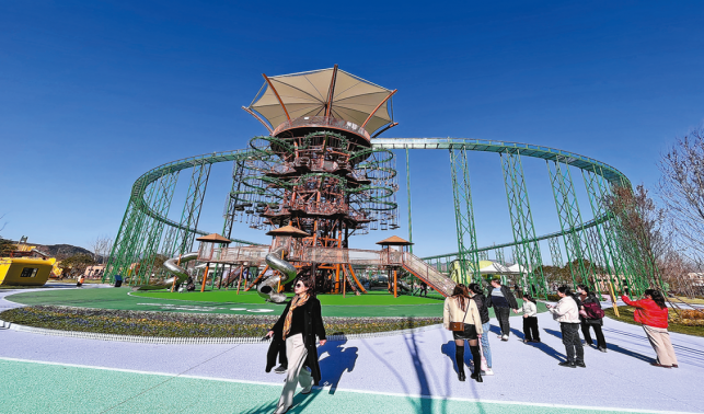 棣花鎮(zhèn)三產(chǎn)融合示范園葡萄星球主題樂(lè)園開(kāi)門(mén)試營(yíng)業(yè)