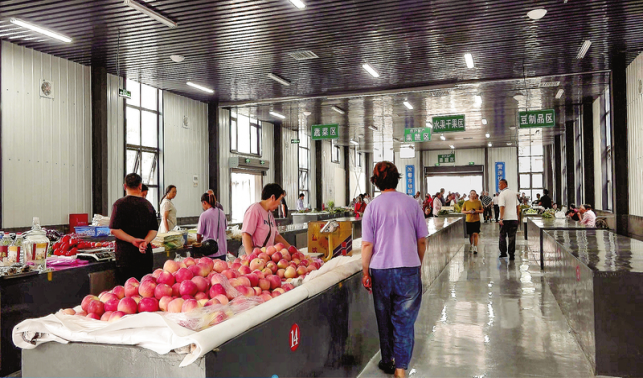 農貿市場換新顏“菜籃子”拎出幸福感