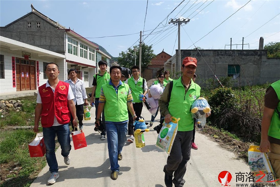 “陜西大眼蛙公益”為山里孩子圓夢，陪孩子過兒童節(jié)
