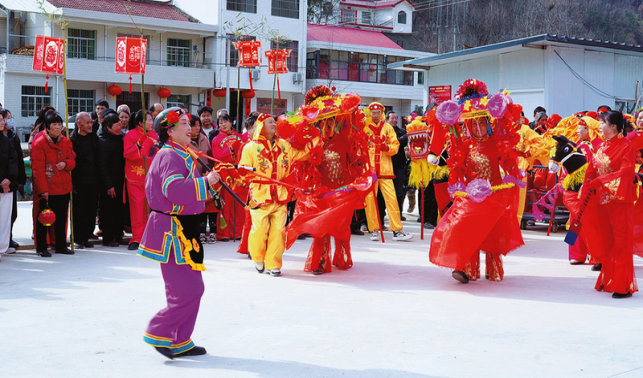 非遺文化鬧新春 文明新風(fēng)潤萬家